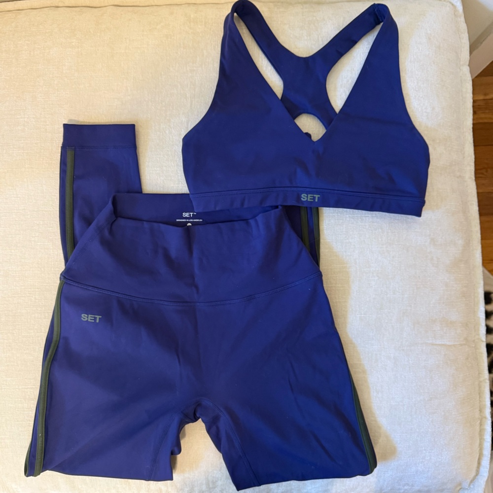 SET SPORTBODY® SPORTY DUO STRIPE LEGGINGS AND BRA